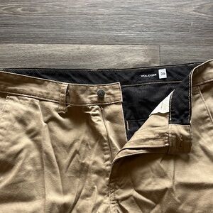 Volcom - men’s pants 36 - closet clean out